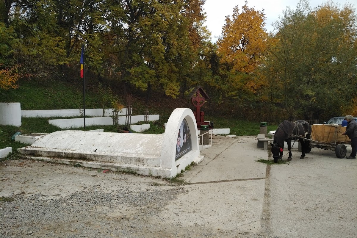 Fântâna Păcii - foto 2