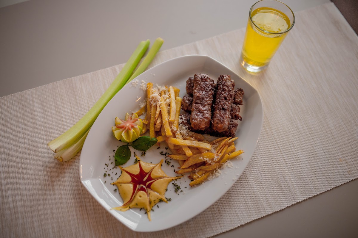 Fario Restaurant - foto 2