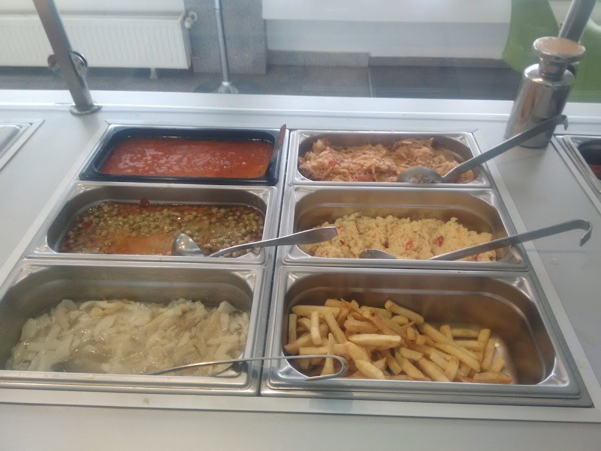 Fast Food Darnic - foto 3