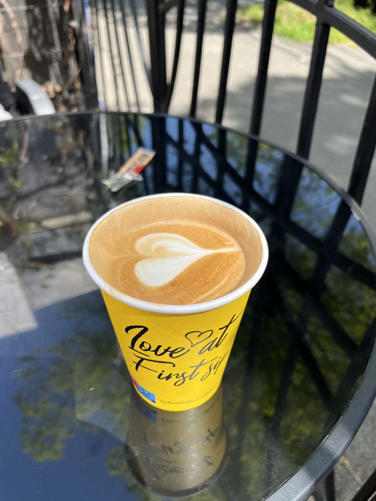 First Cafe - foto 3