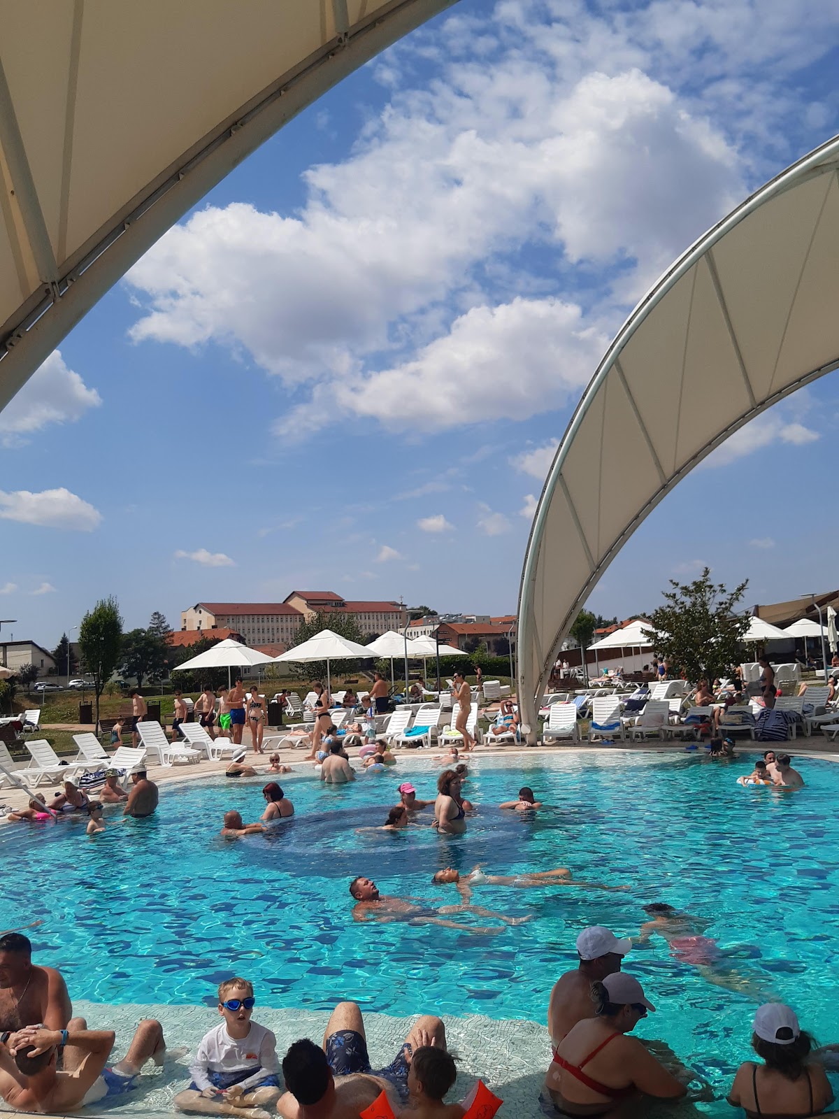 Flamingo Suites Oradea