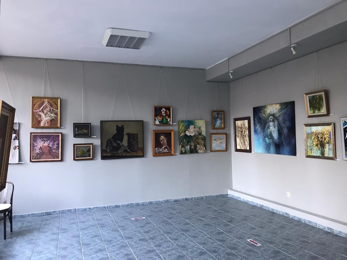 Galeria de arta ,,Ion Irimescu" - foto 2