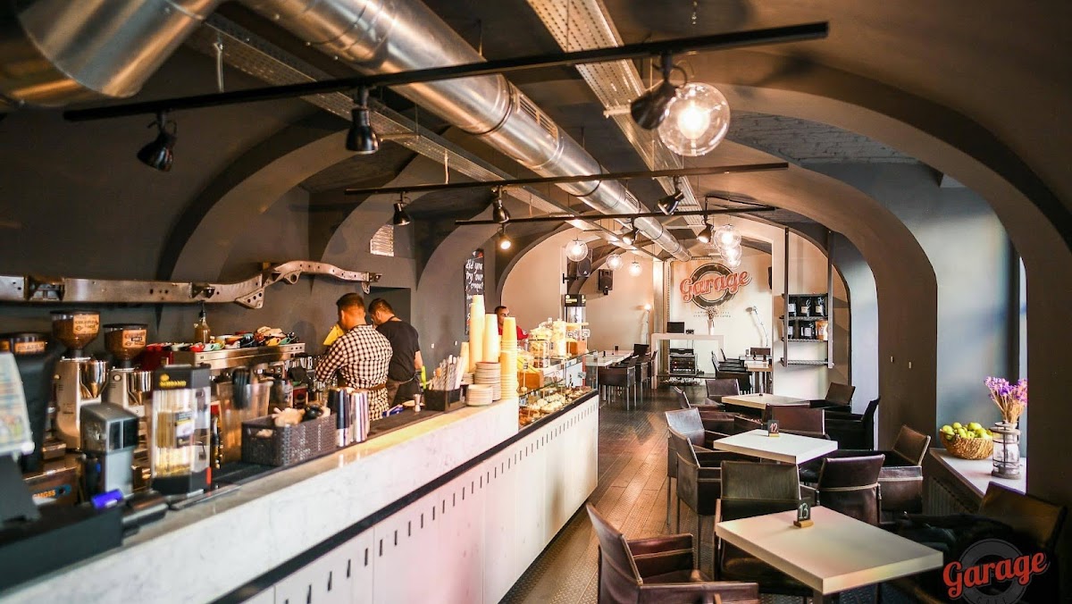 Garage Cafe - specialty coffee & roastery, Timişoara