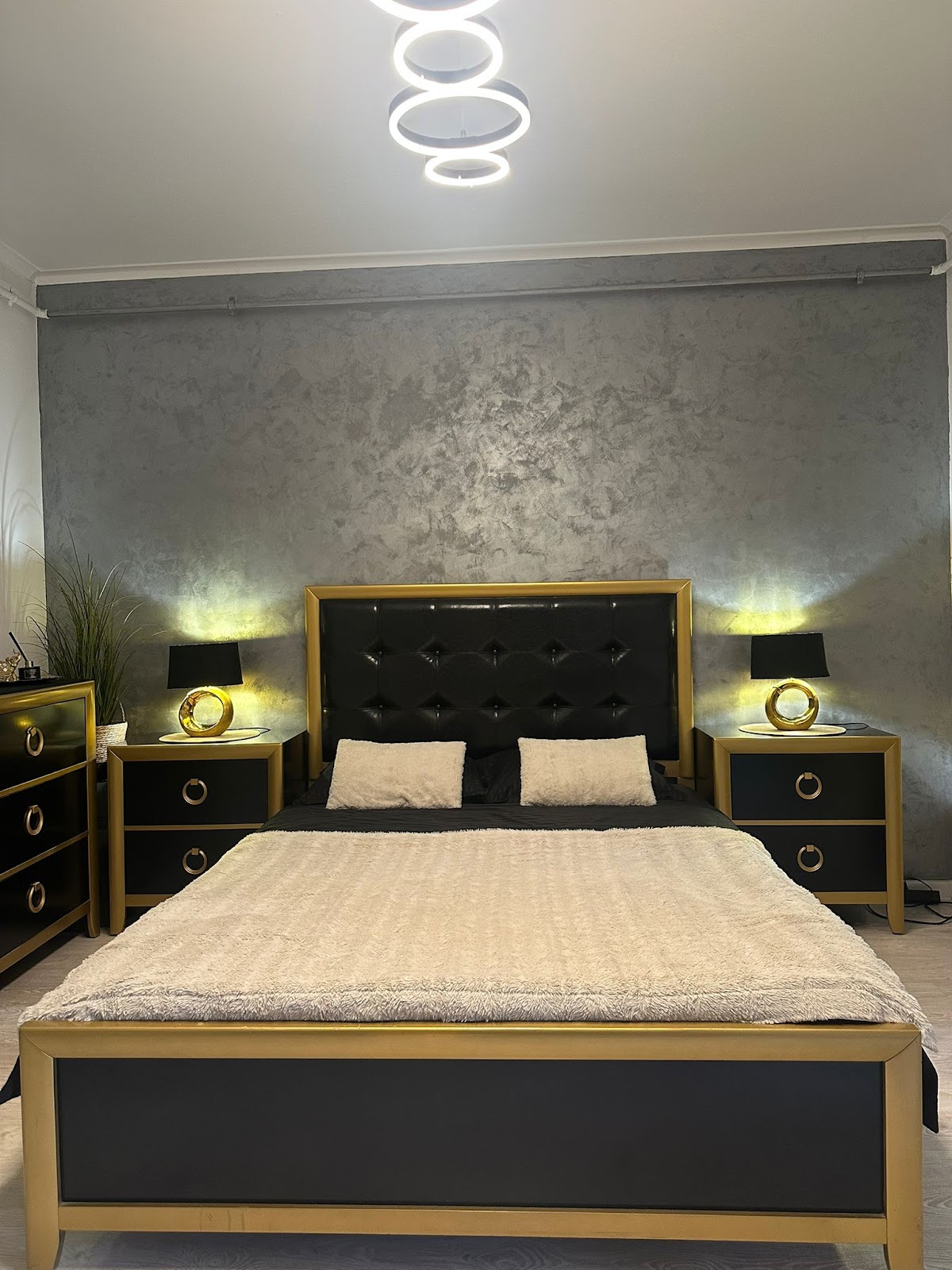 Golden Mirage – Cazare Militari Residence Chiajna
