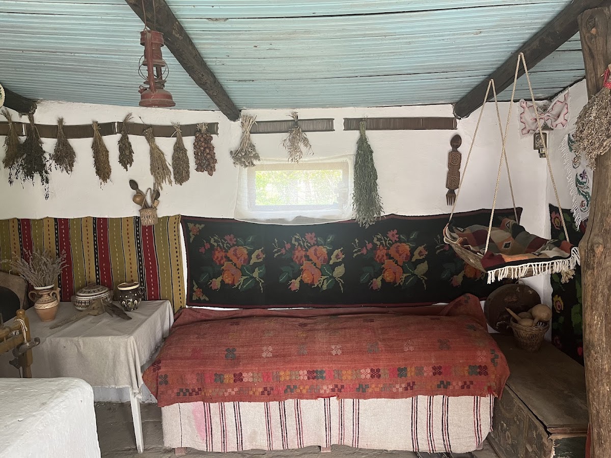 Traditional Household "Vatra cu Dor" - foto 5