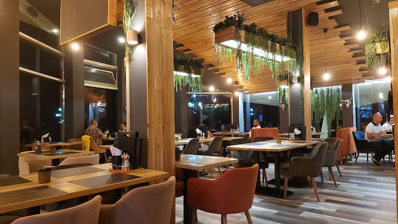 Grill Pampas, Câmpina