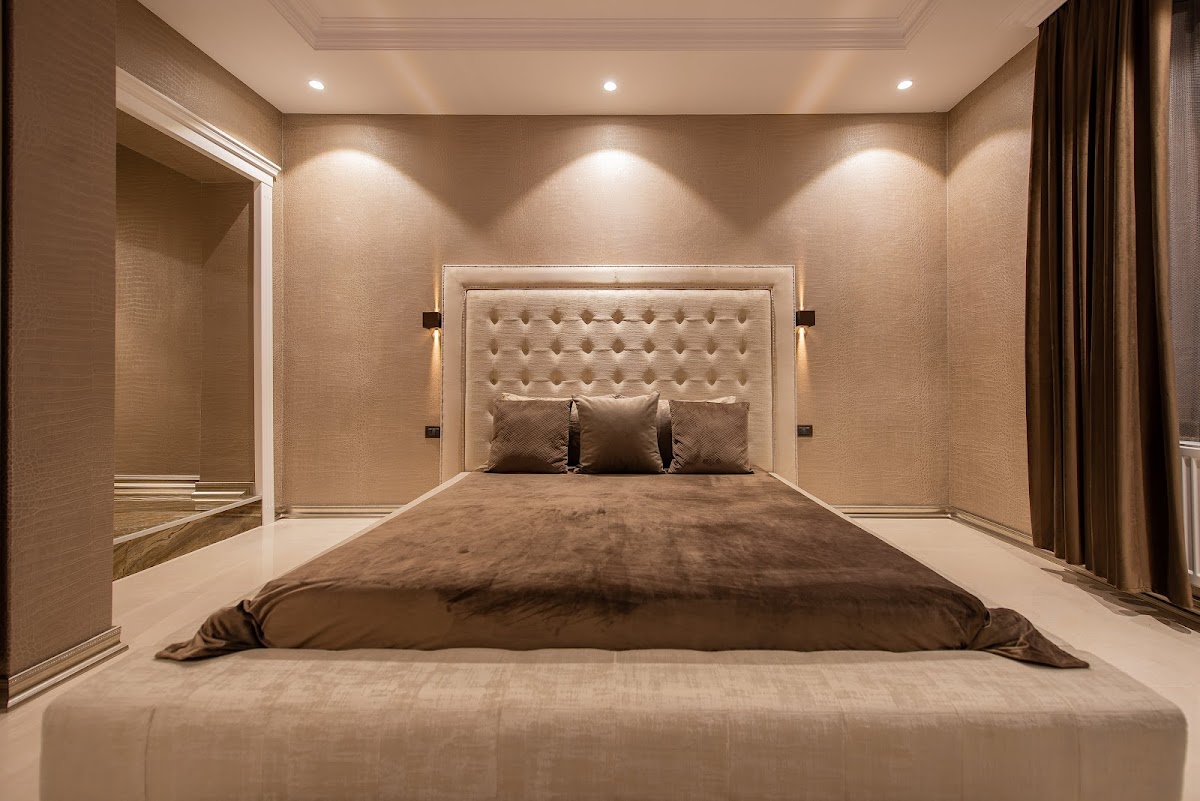 H & V Residence Apartments