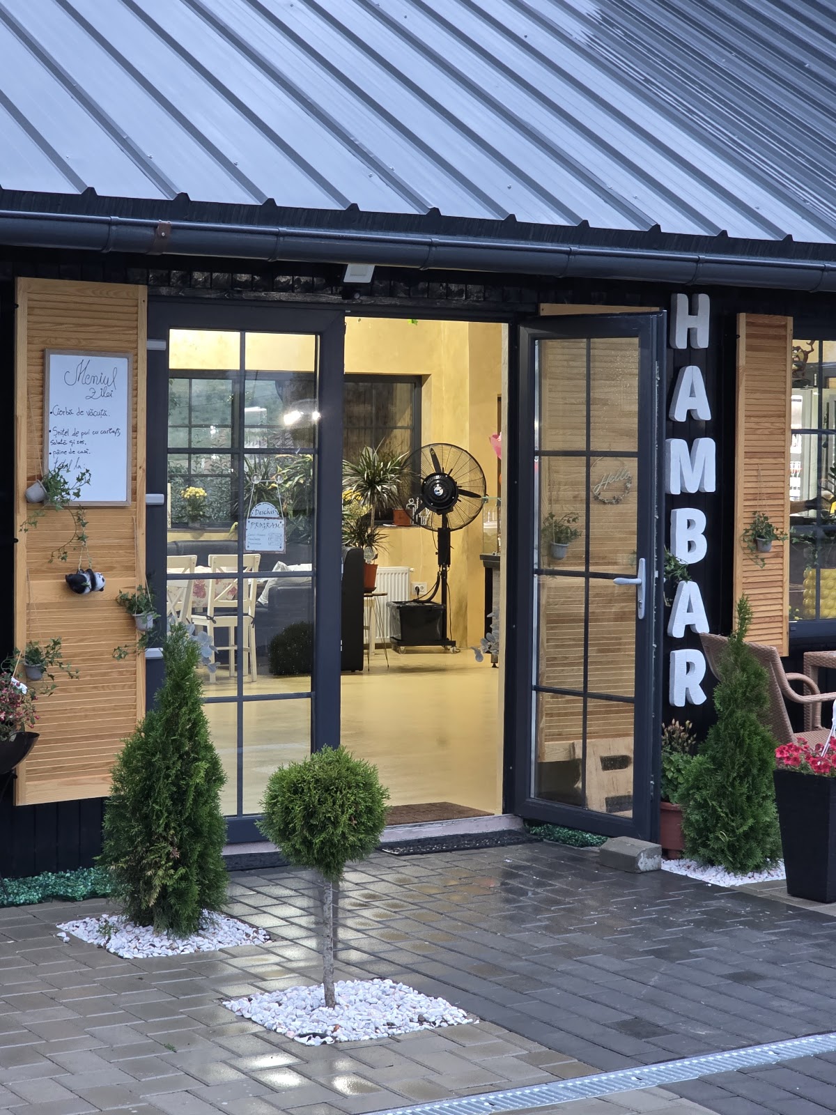 HAM-BAR, Paşcani