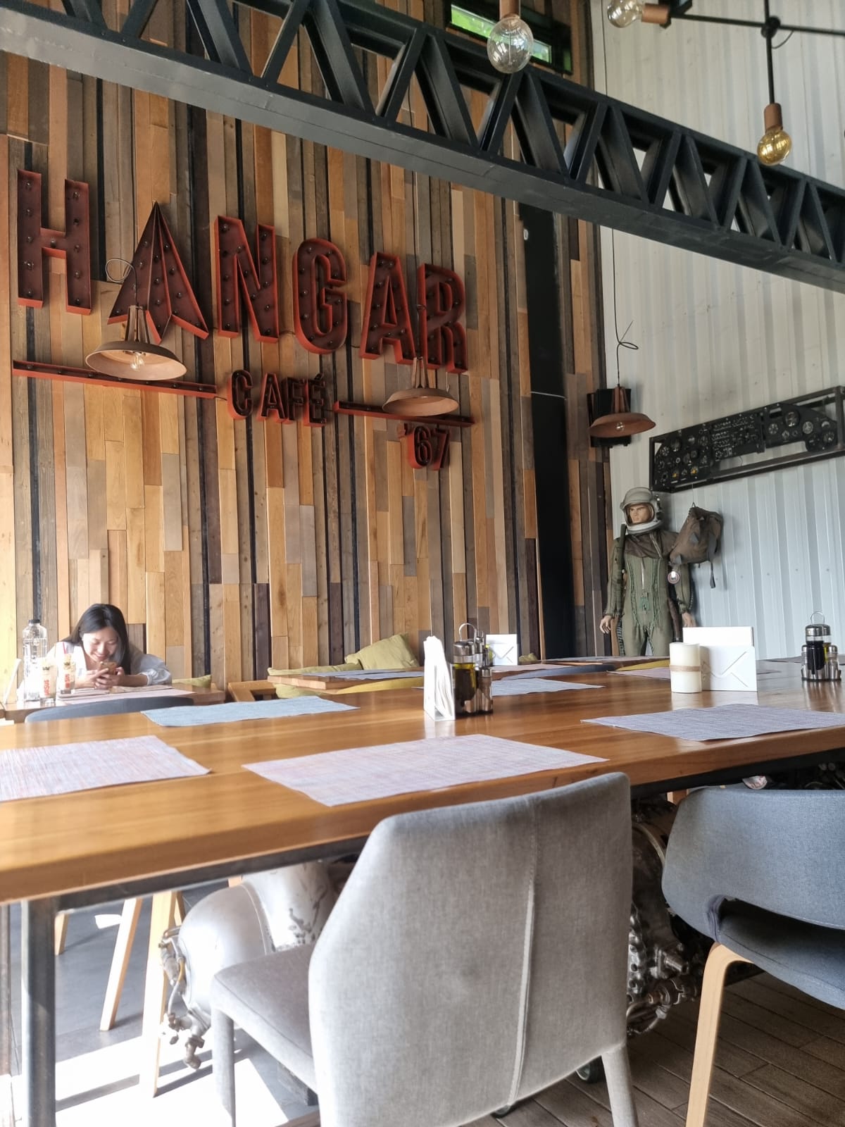 Hangar Cafe 67 - foto 4