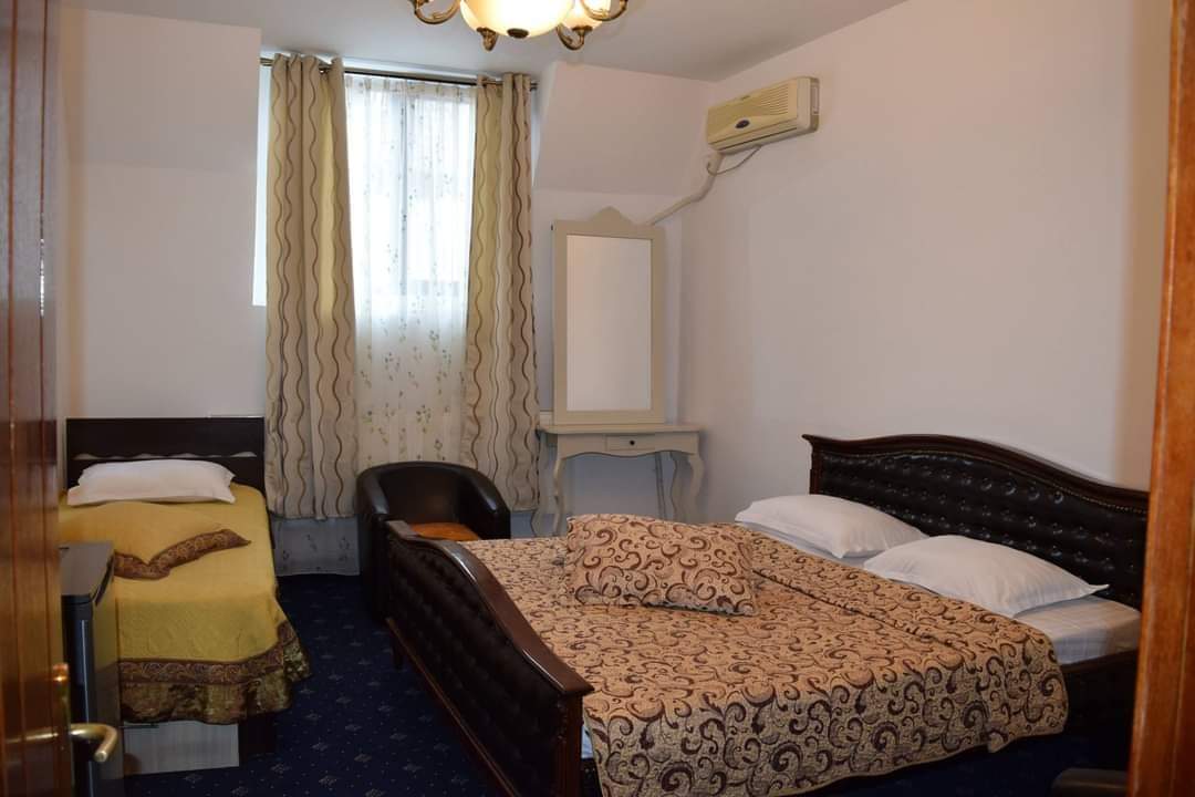 Hanu Satului Mamaia - foto 5