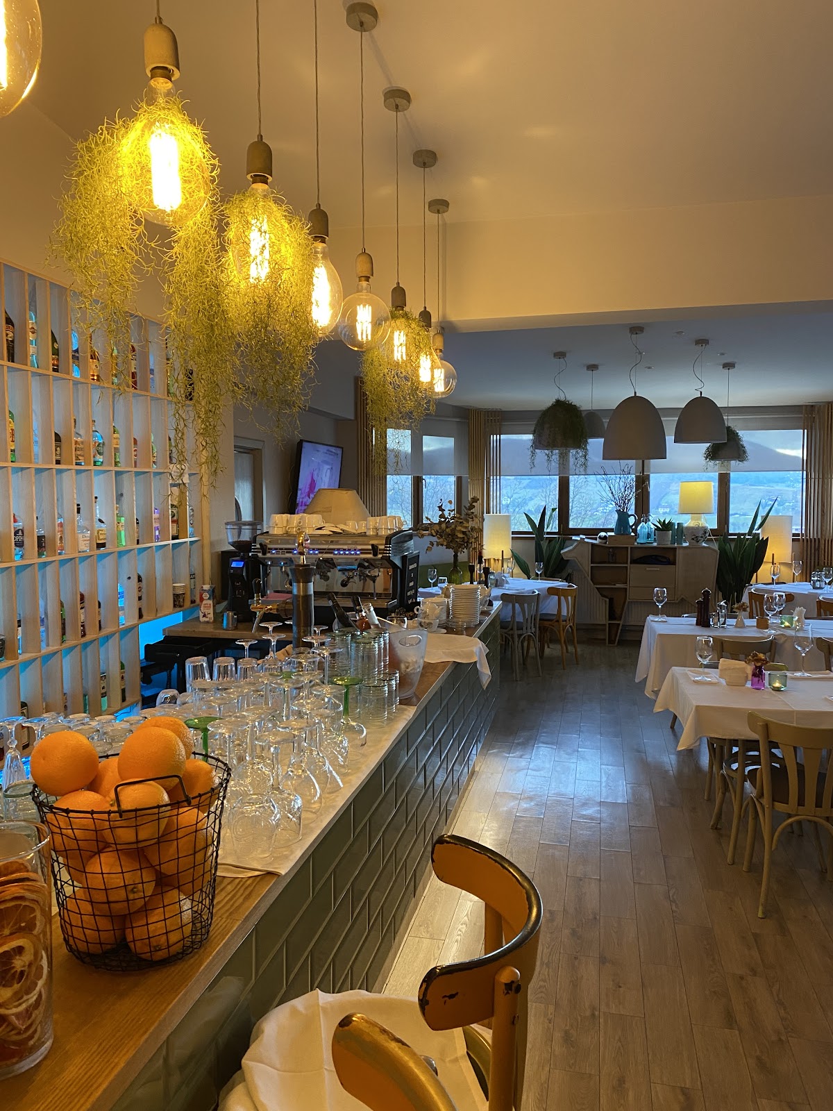 Hanul Drumeților - foto 1