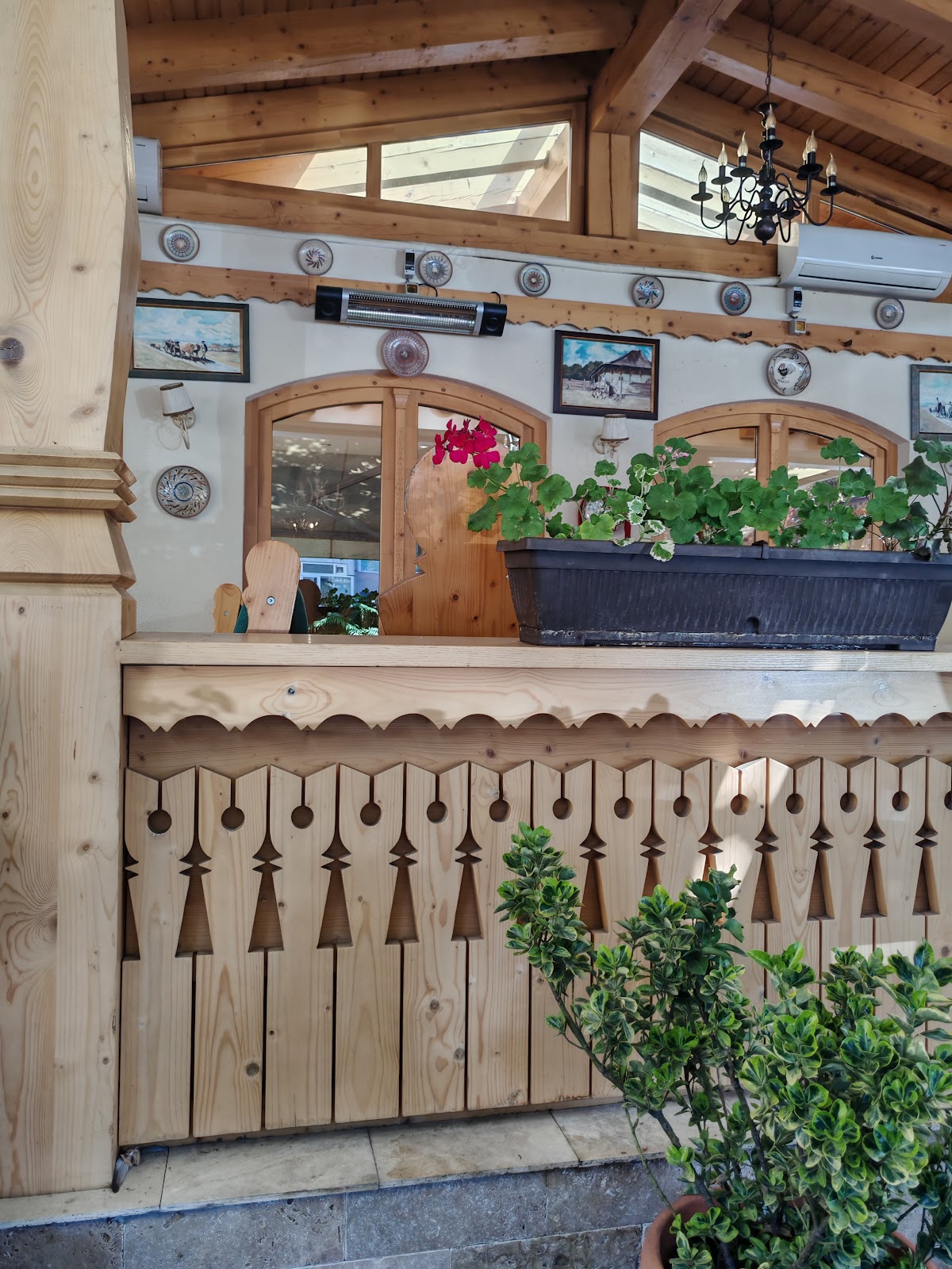 Hanul Haiducilor - foto 5