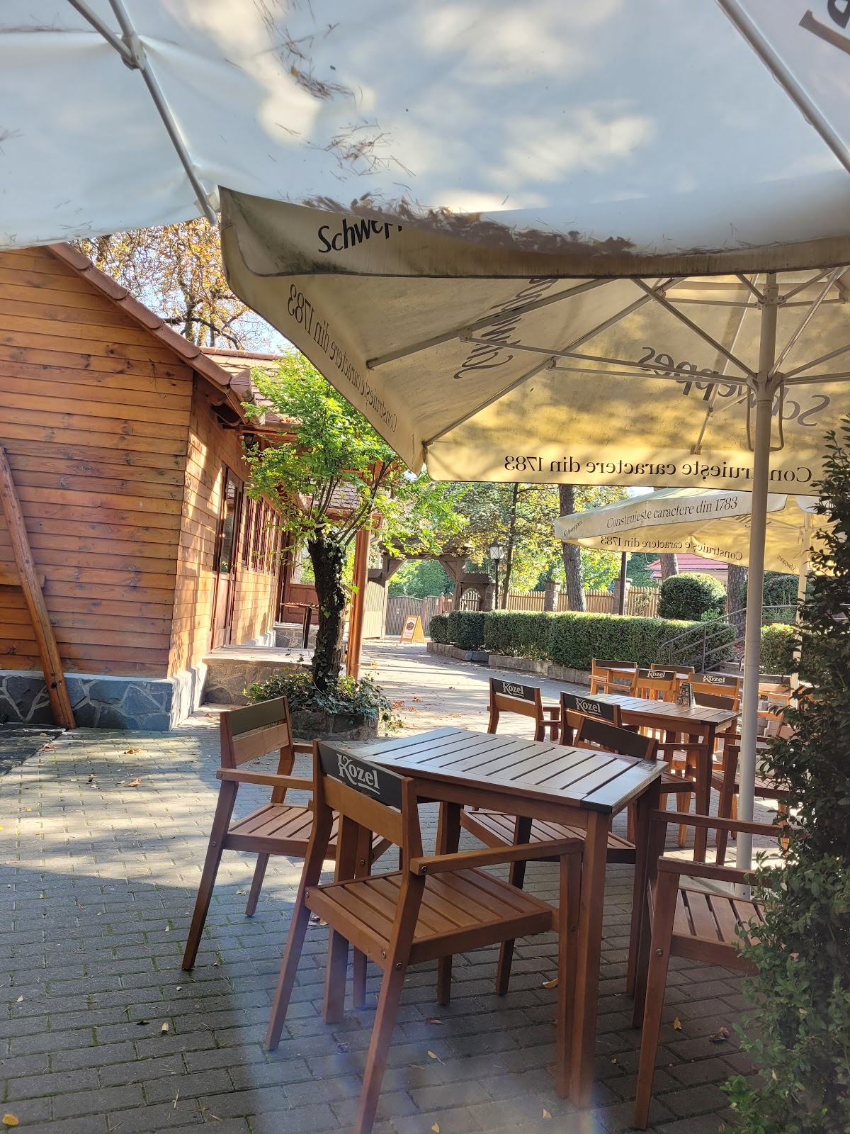 Hanul Kolcza - foto 1