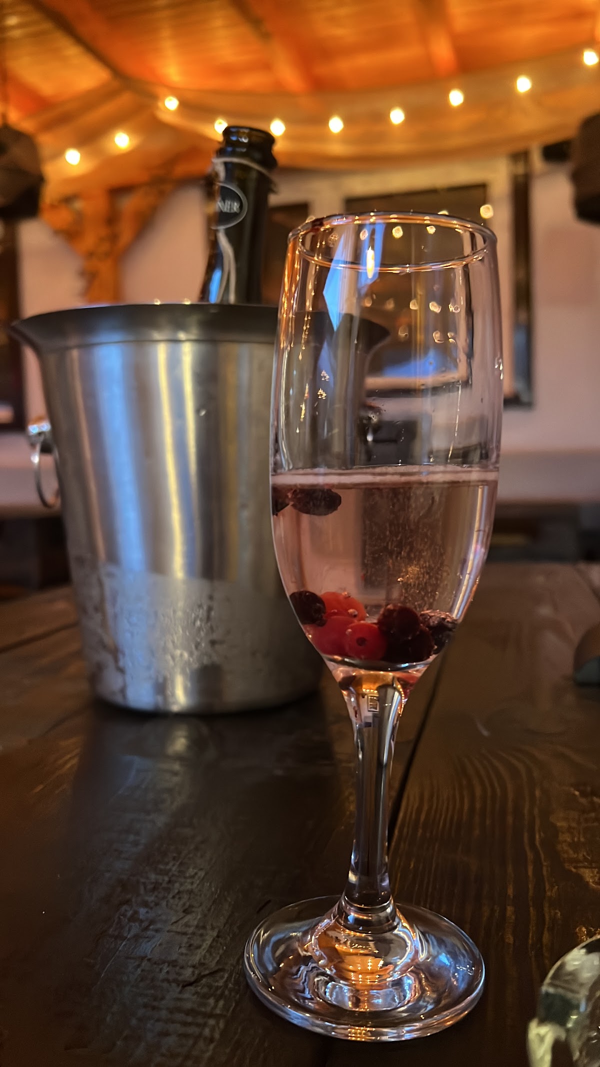 Hanul Lolelor - foto 2