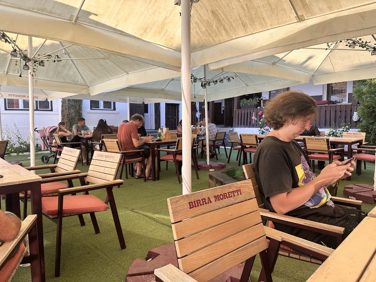 Hanul Lolelor - foto 5