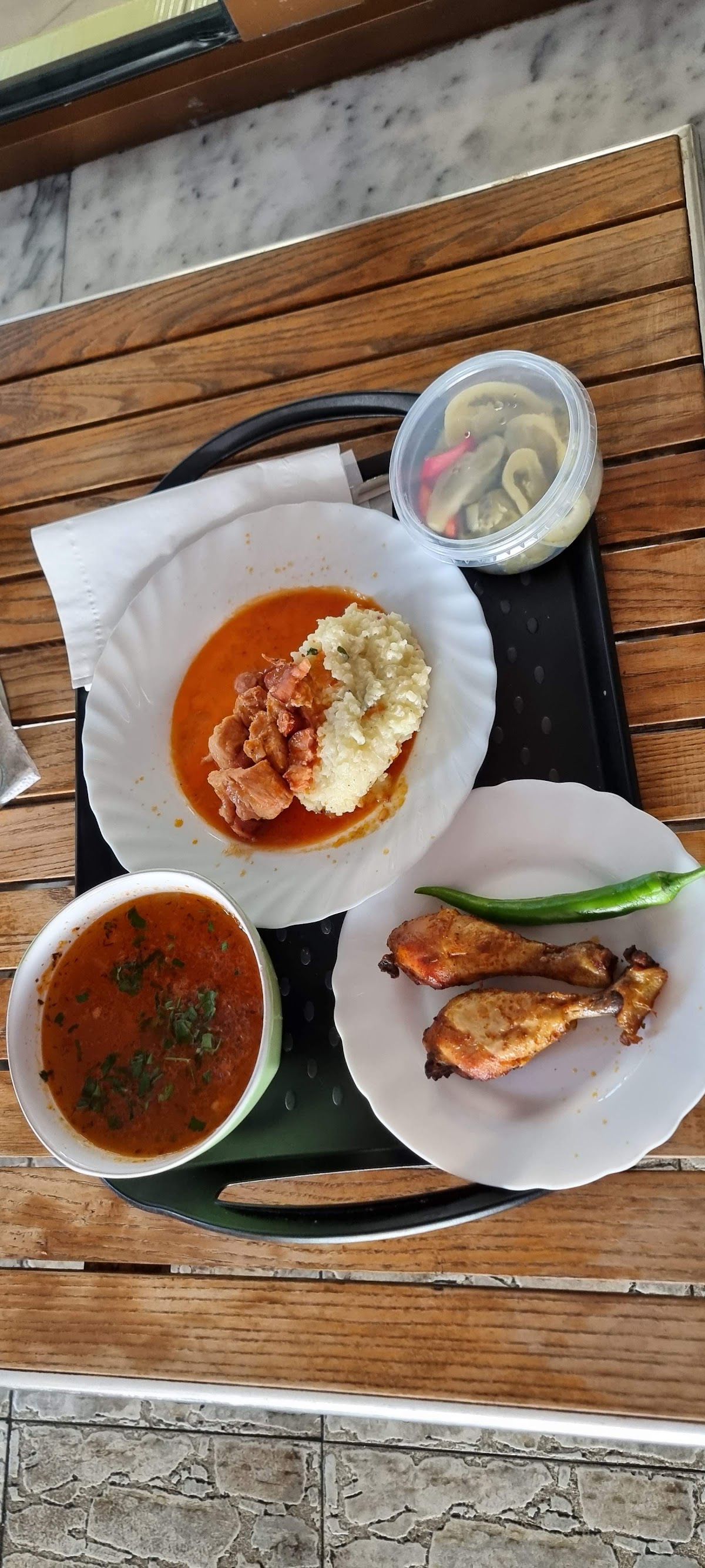 Hanul Șoferilor - foto 3