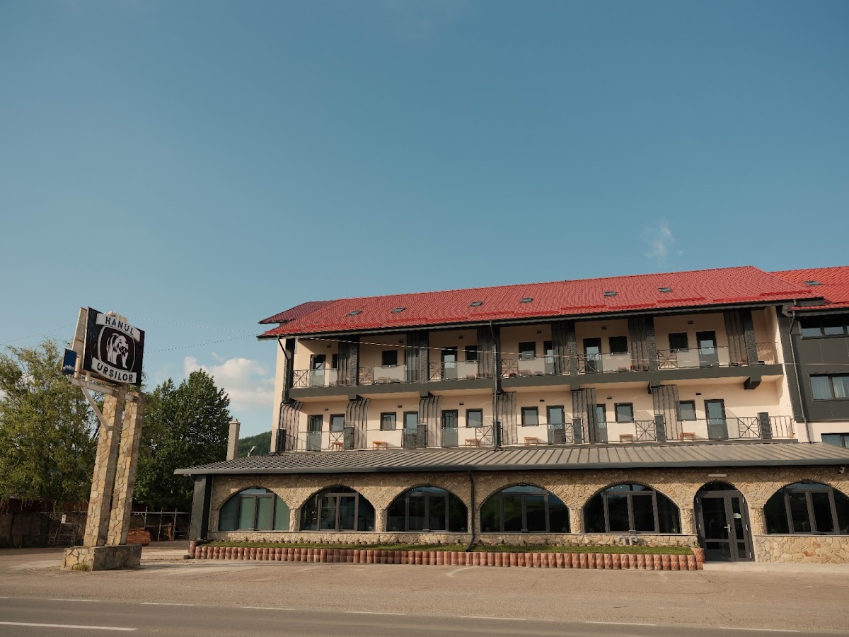 Hanul Urșilor - foto 3