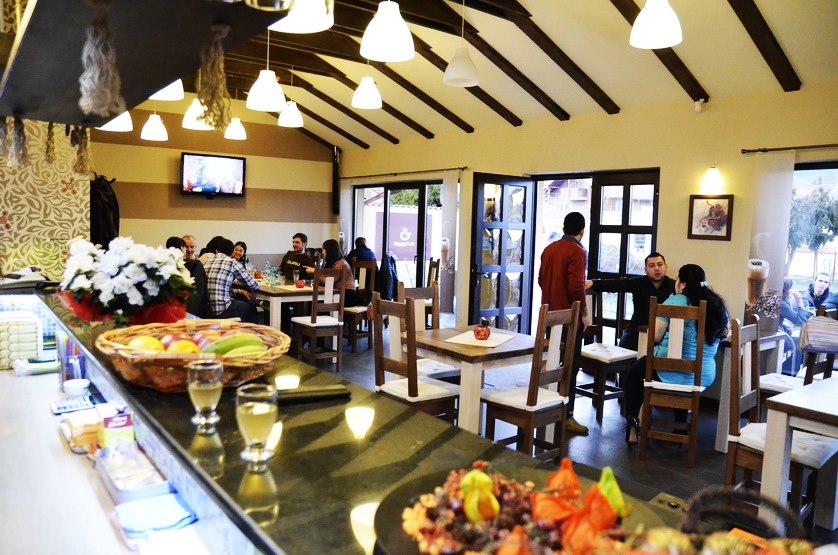 HappyCafe Codlea - foto 2