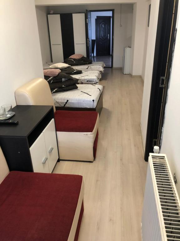 Hostel Mialma