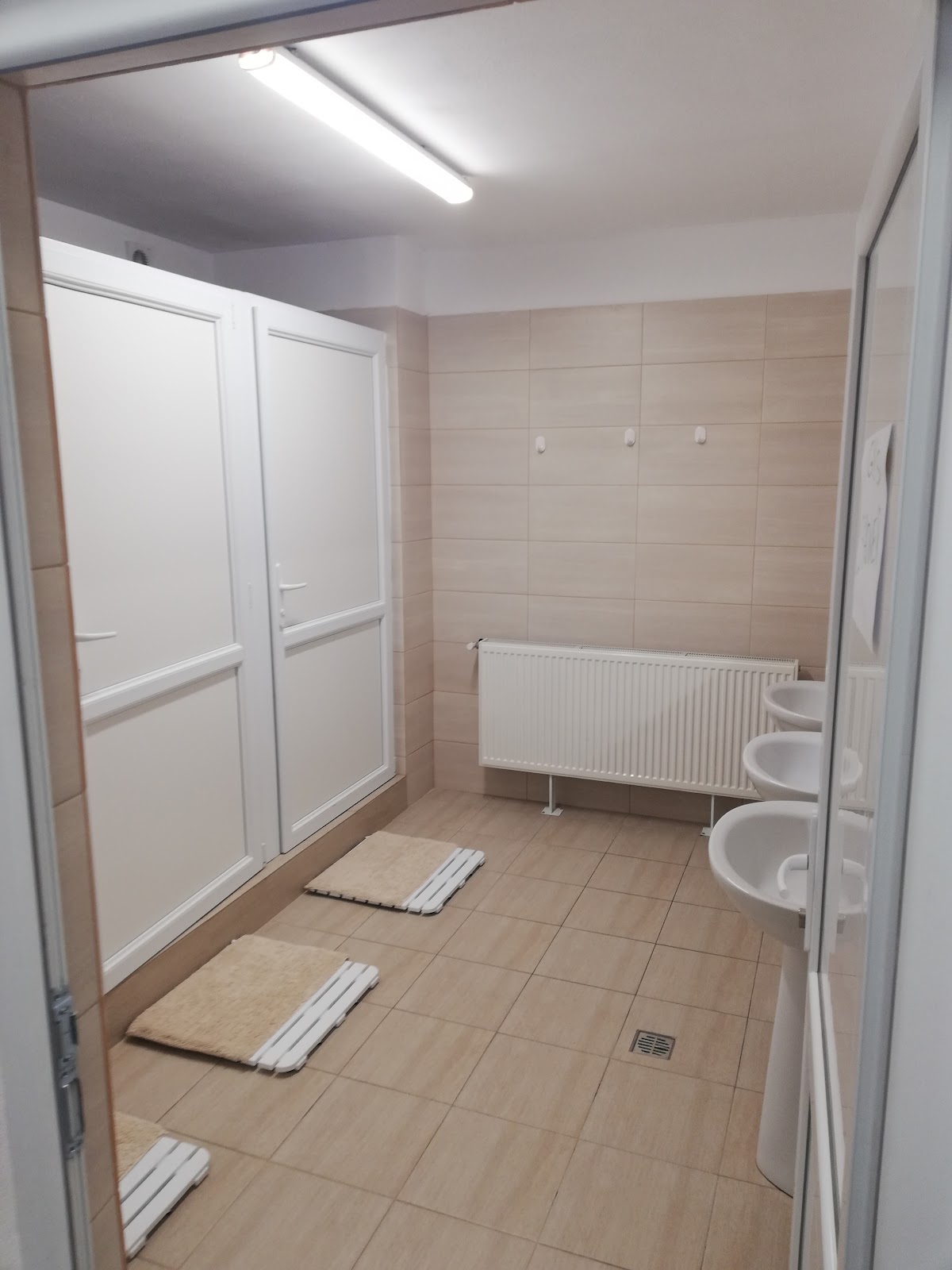 HOSTEL VALCEA