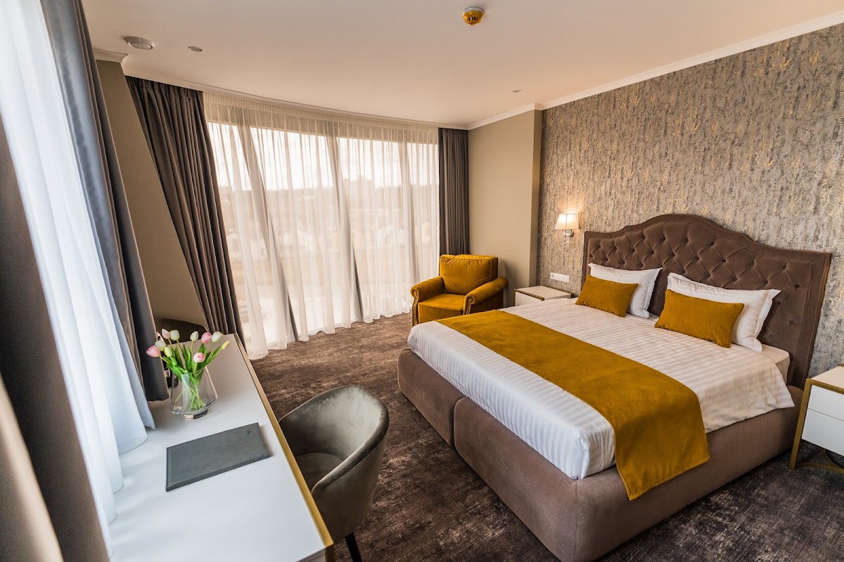 Hotel Aventus