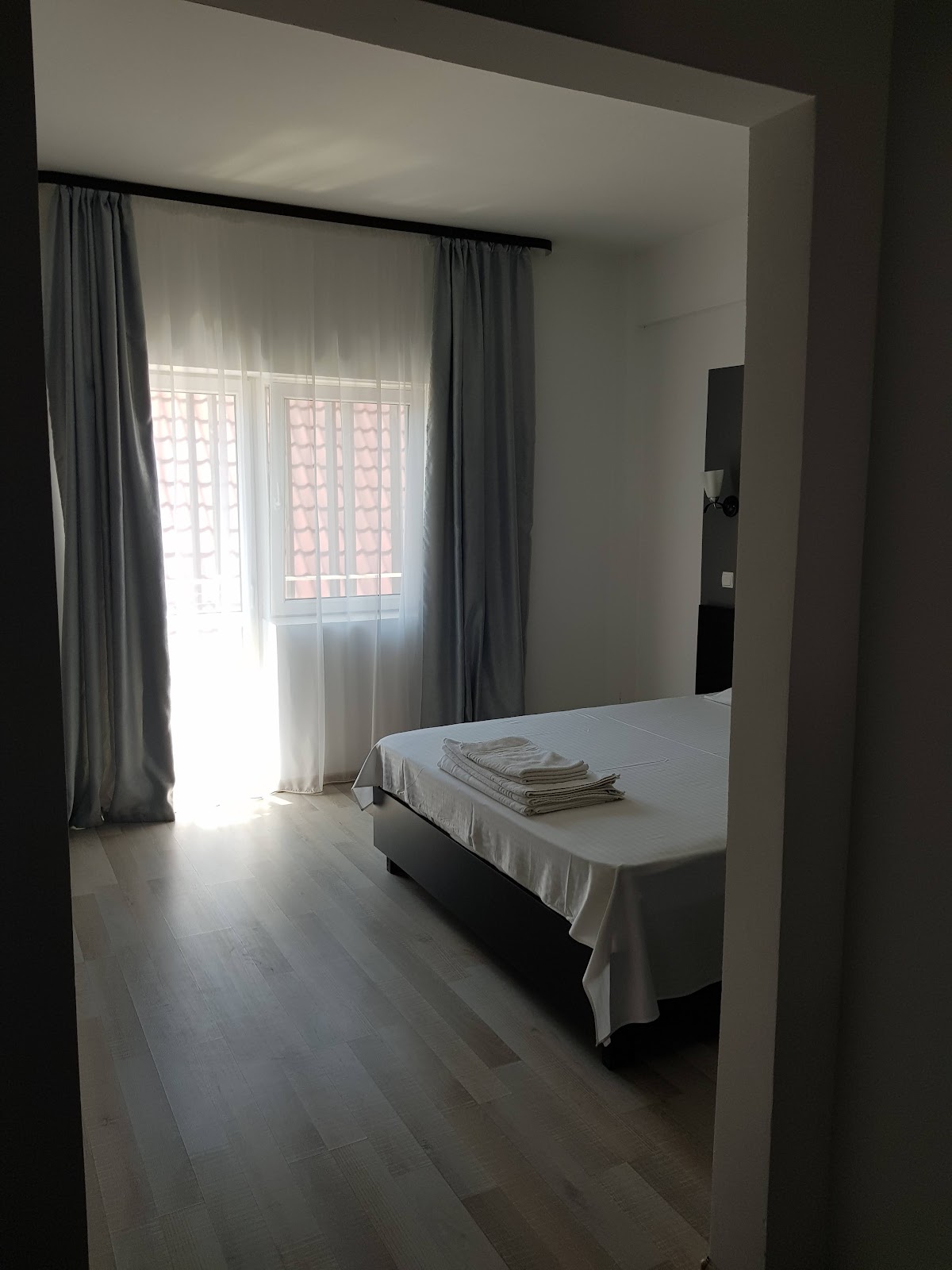 Hotel Blue WAVE