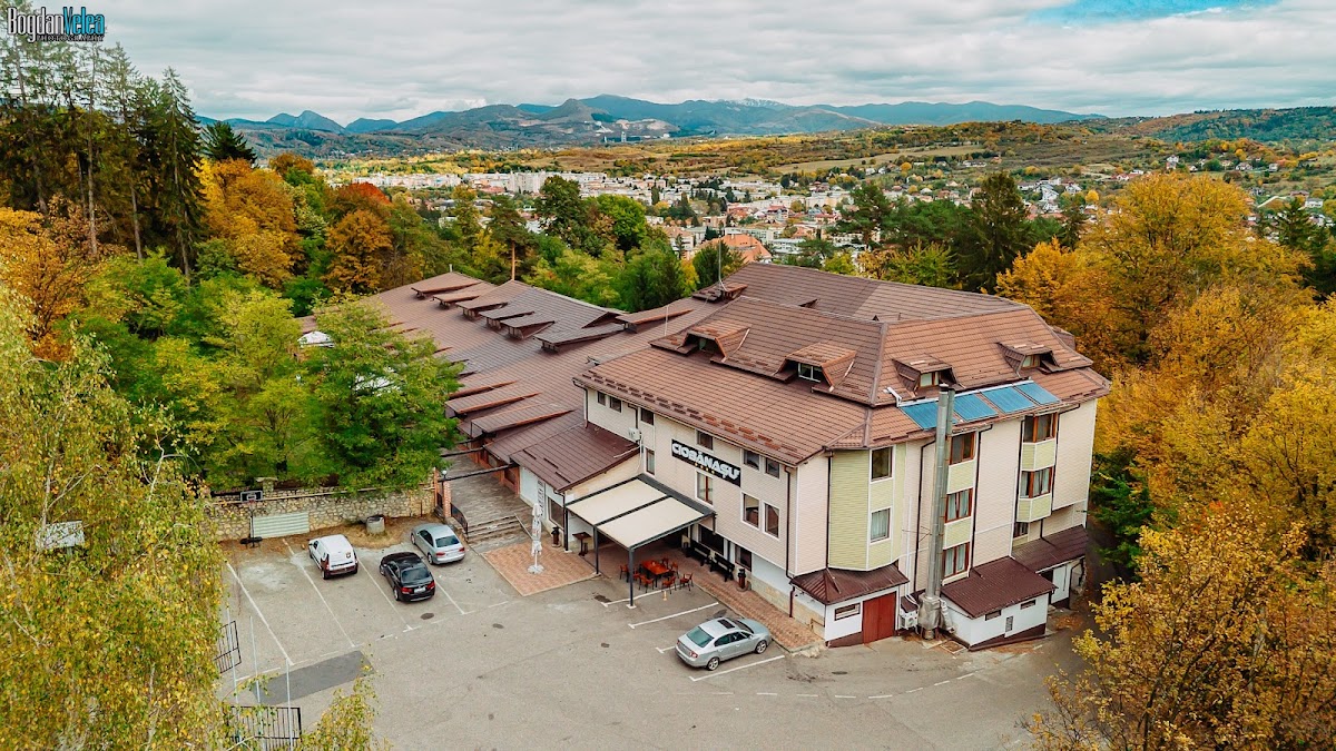 Hotel Ciobanasu, 坎普伦格
