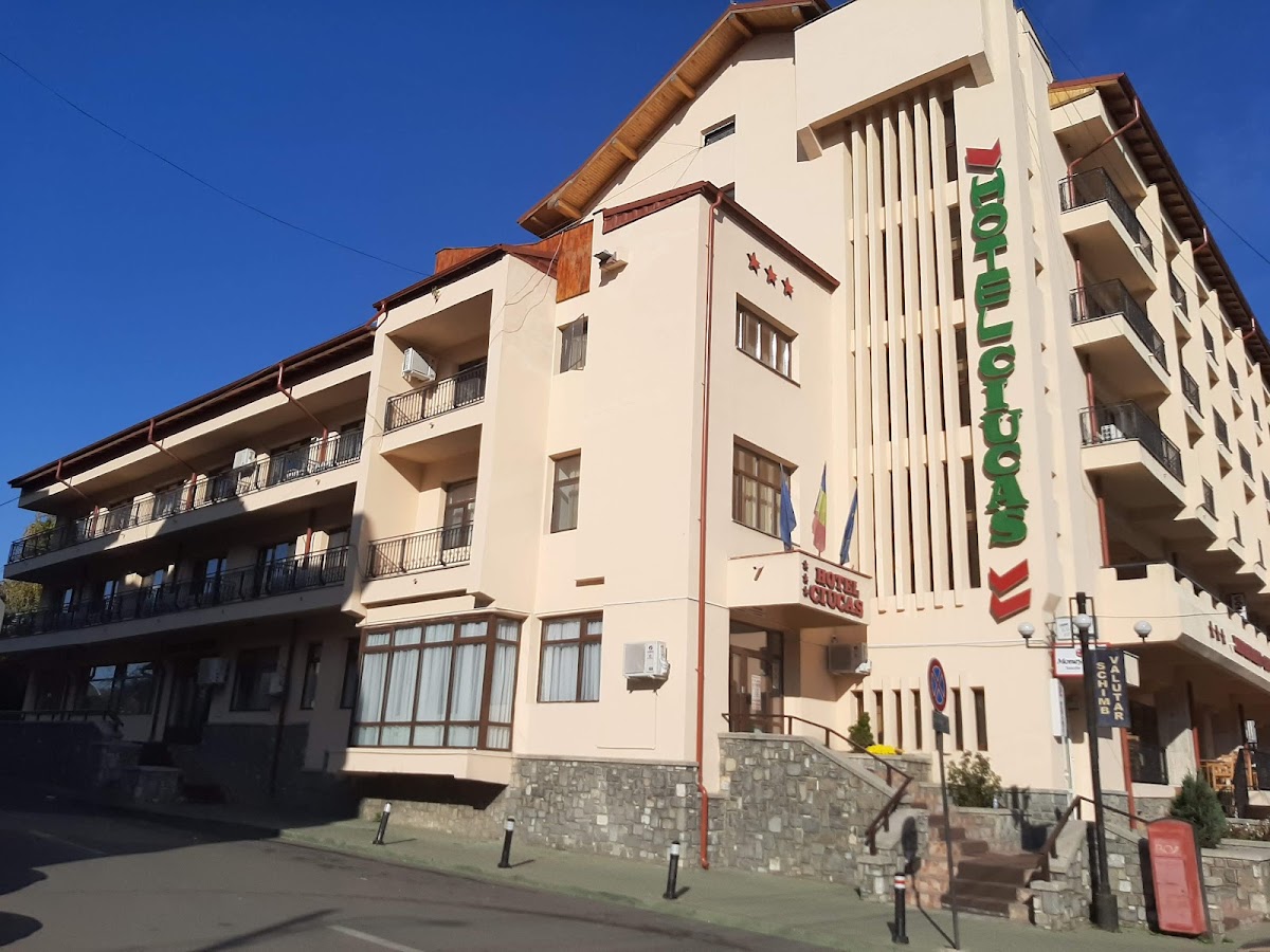 Hotel Ciucaș - foto 3