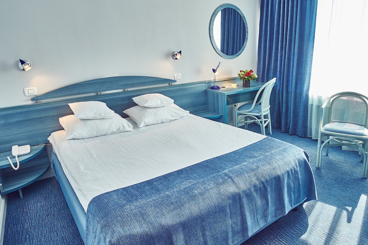 Hotel Continental Drobeta-Turnu Severin - foto 2