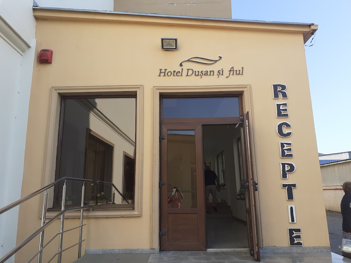 Hotel Dușan și fiul - foto 5
