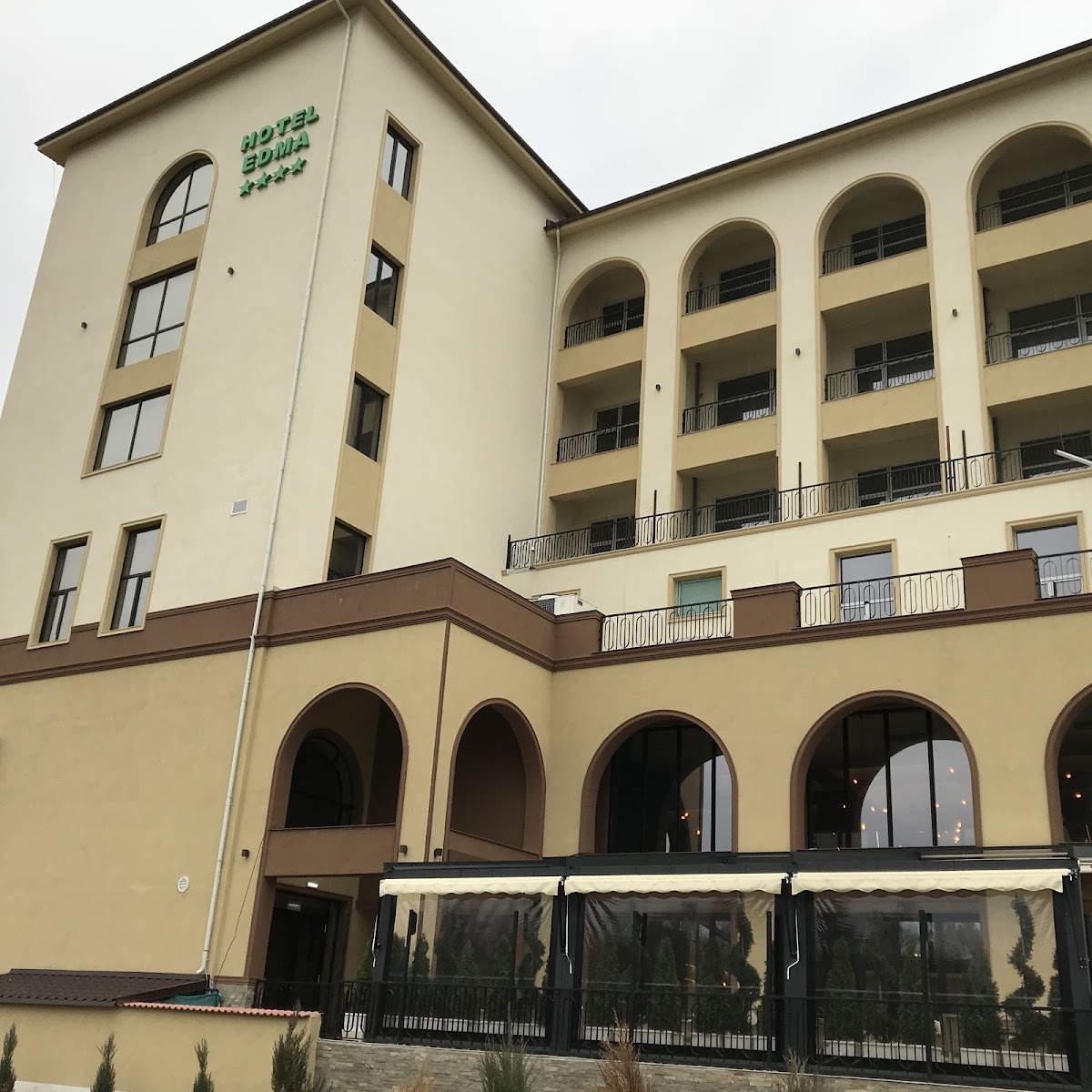Hotel EDMA - foto 1
