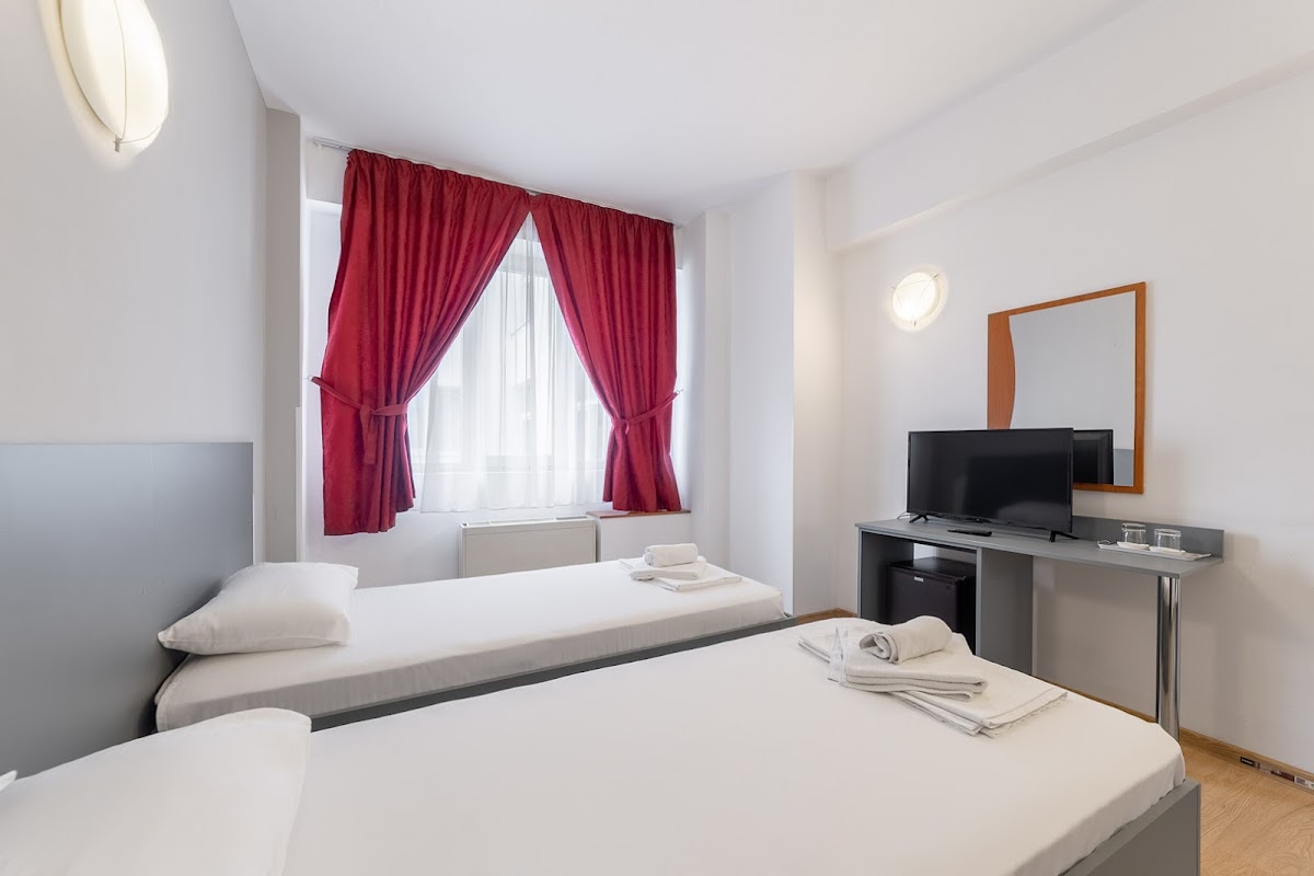 Hotel Elizeu - foto 4