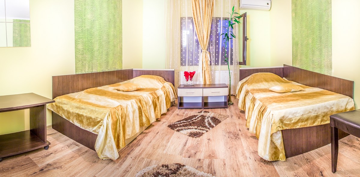 Hotel Eos