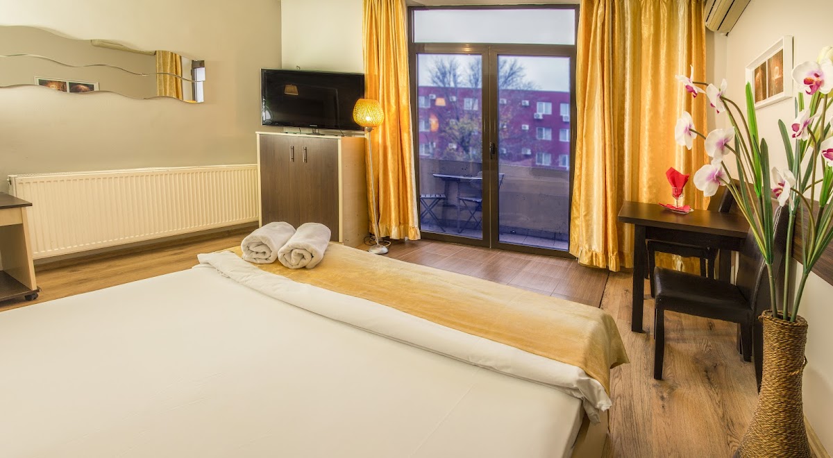 Hotel Eos