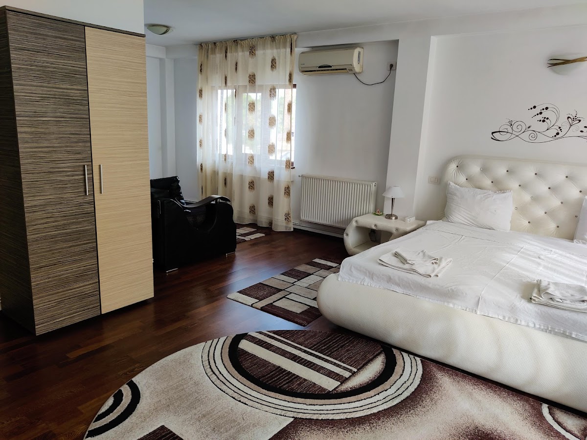 Hotel Euphoria