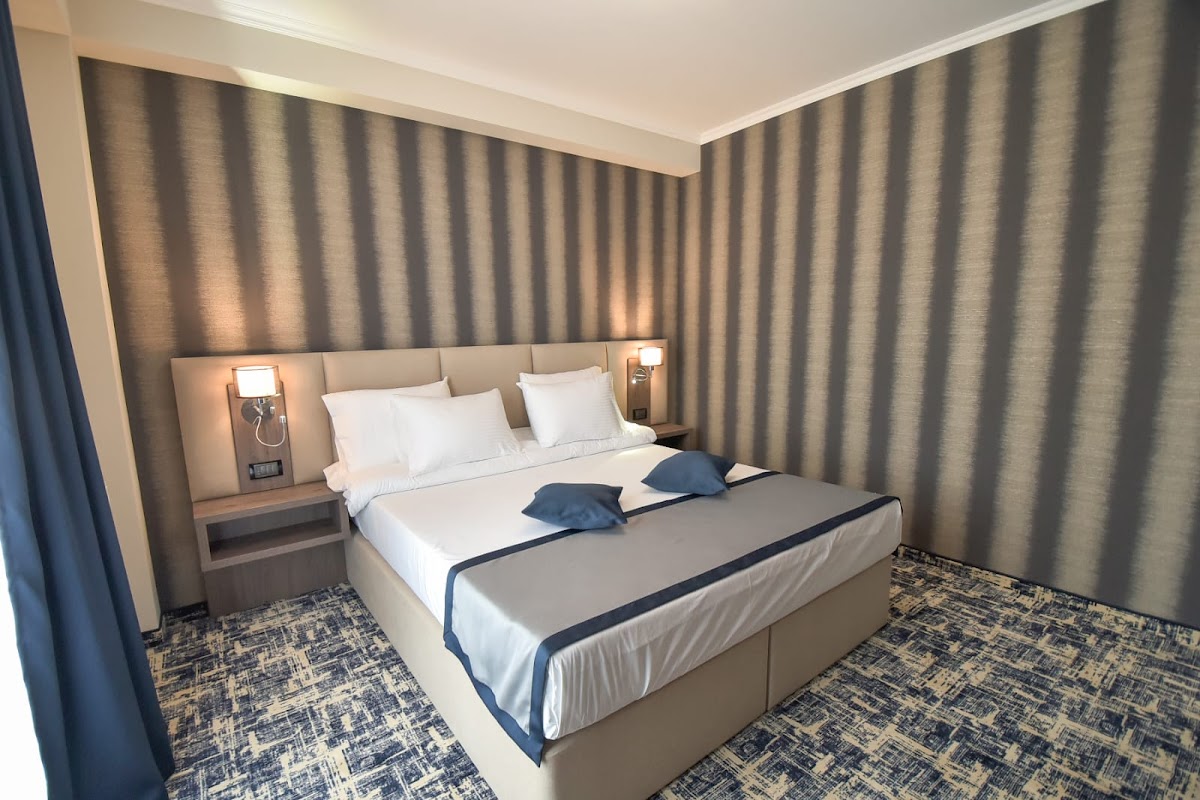 Hotel Imperio - foto 4