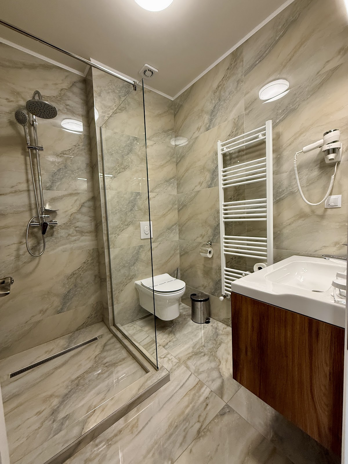 Hotel Măgura Jina - foto 4