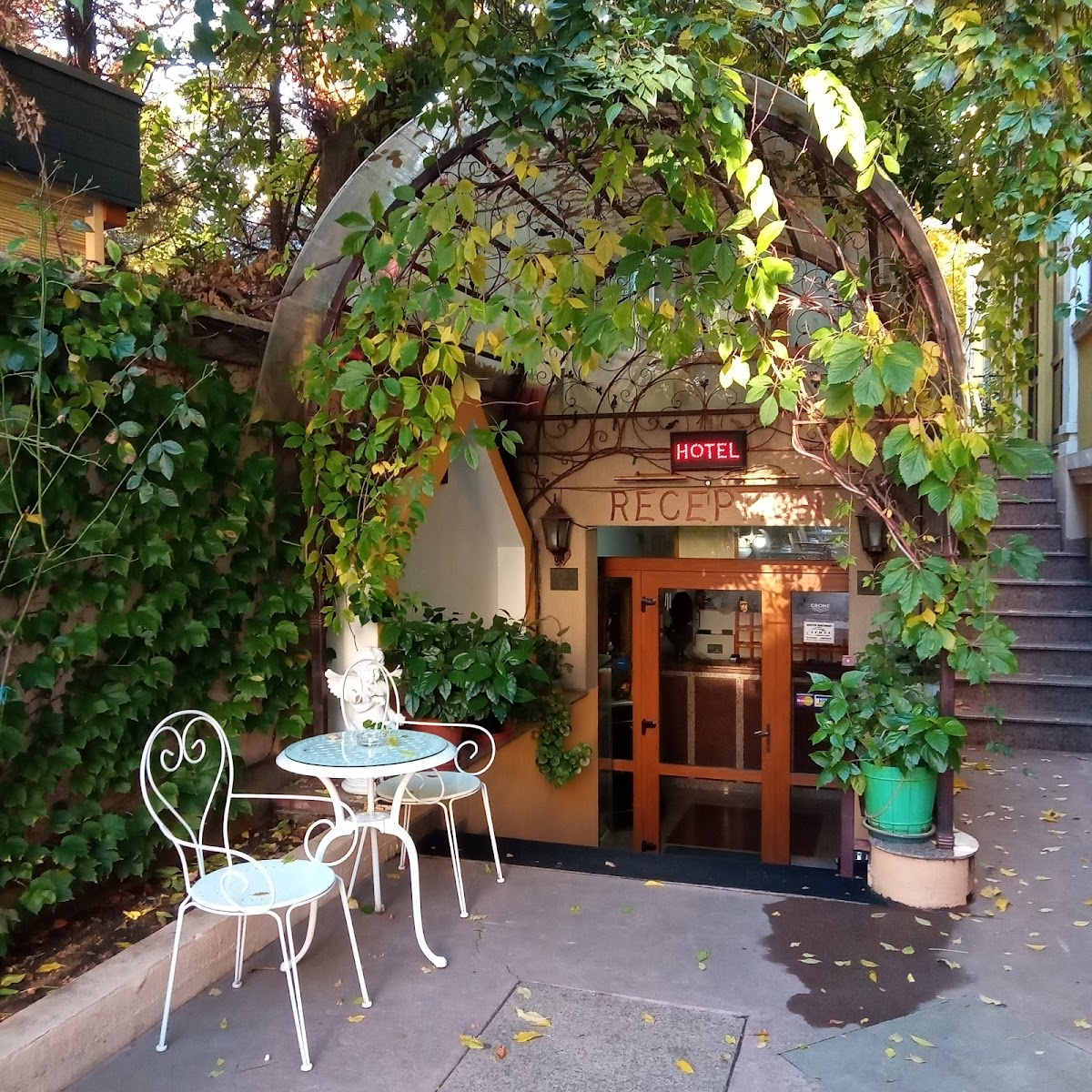 Michelangelo Hotel