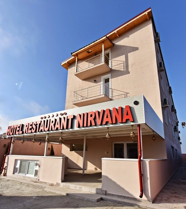 Hotel Nirvana - foto 1