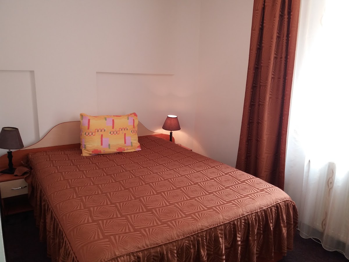 Hotel Queen