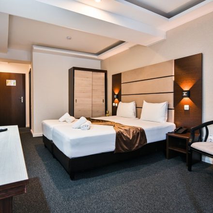 Hotel Răzvan - foto 5