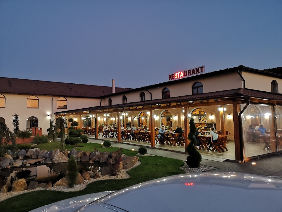 阿波尔杜酒店餐厅 - foto 4