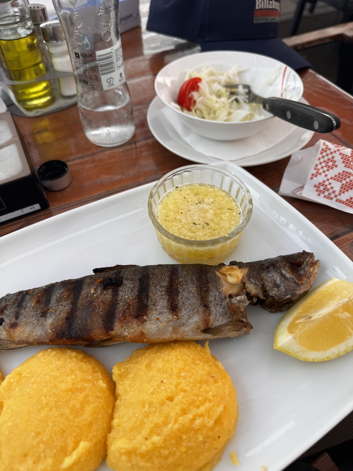 Carul cu Flori Étterem Szálloda - foto 4