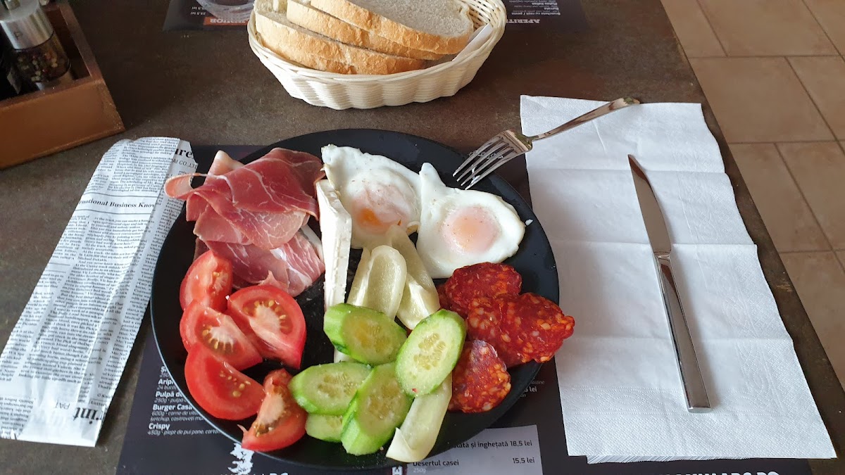 Hotel Restaurant Casa veche Sebiș - foto 1