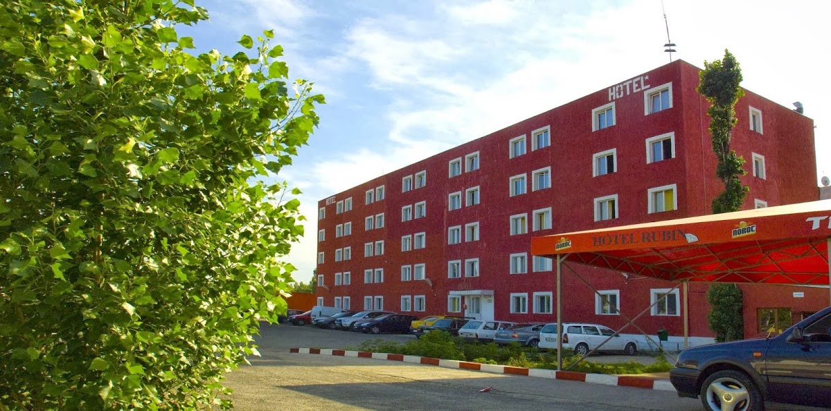 Hotel Rubin, Pantelimon