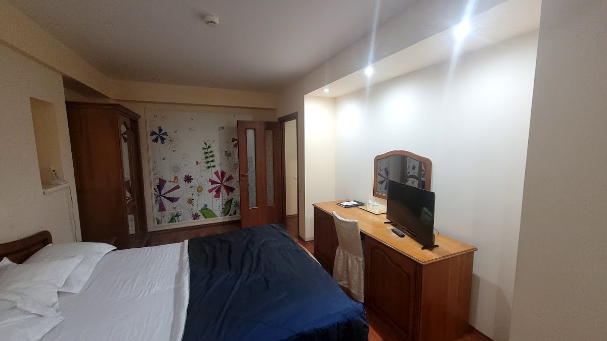 Hotel Senator - foto 2