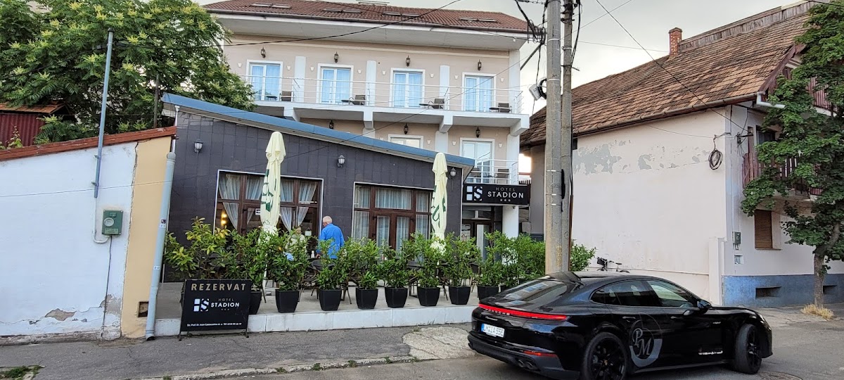 Hotel Stadion, Oradea