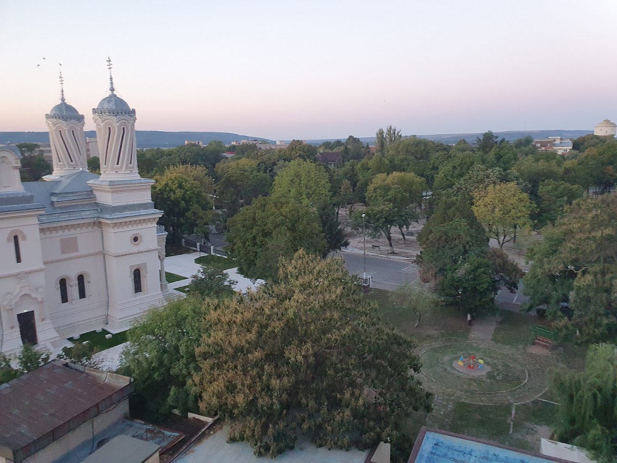 Hotel Turris - foto 1