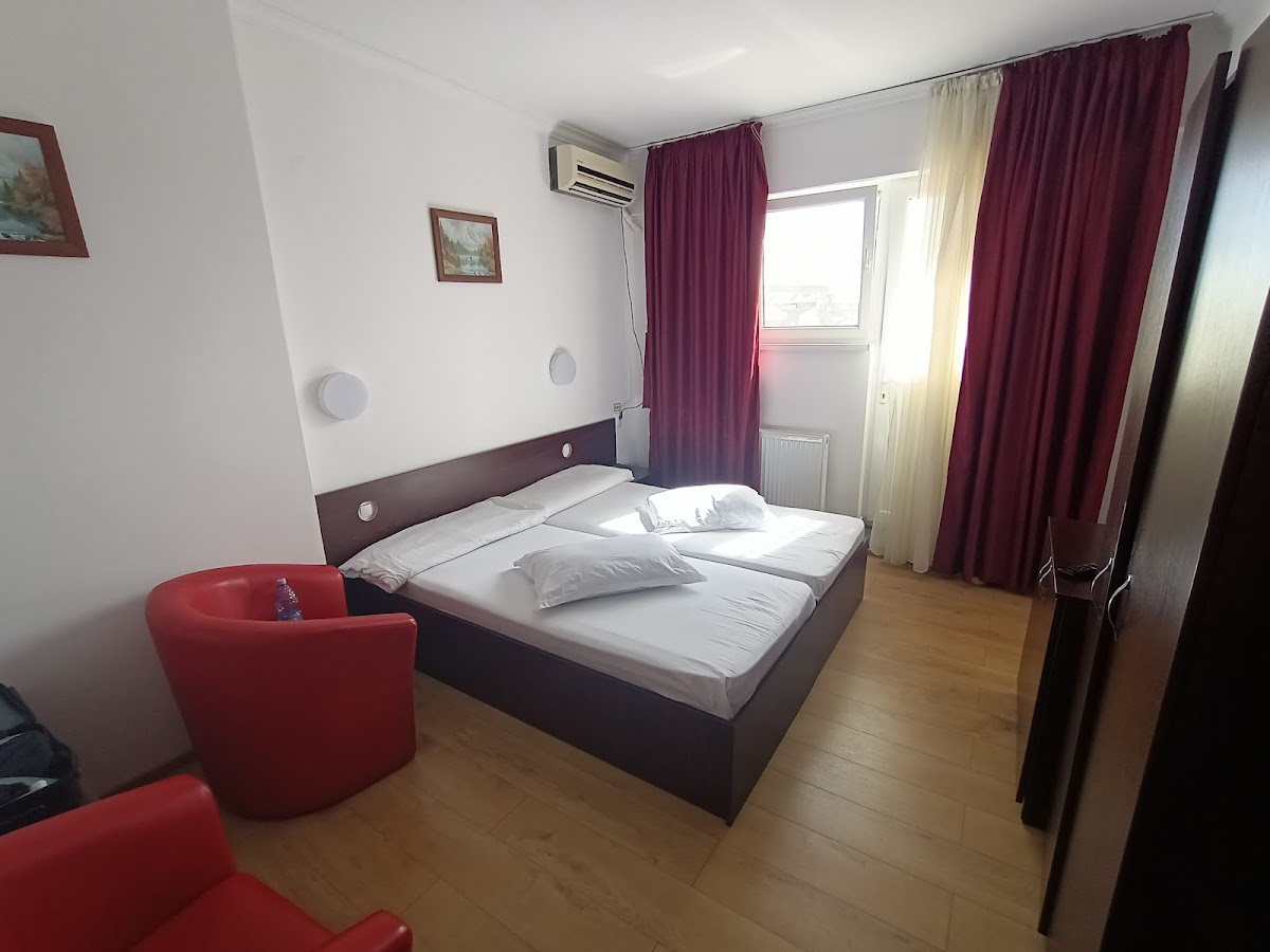 Hotel Uranus - foto 5