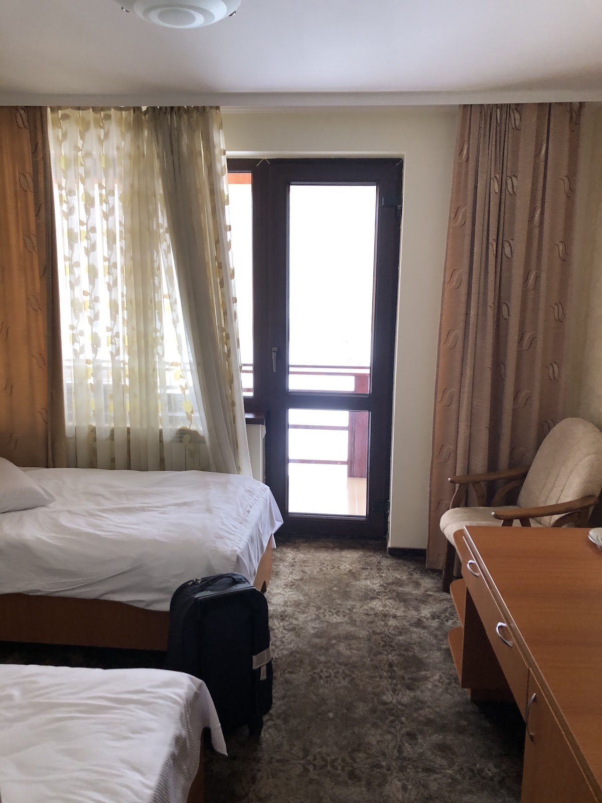 Hotel Valea Măriei - foto 2